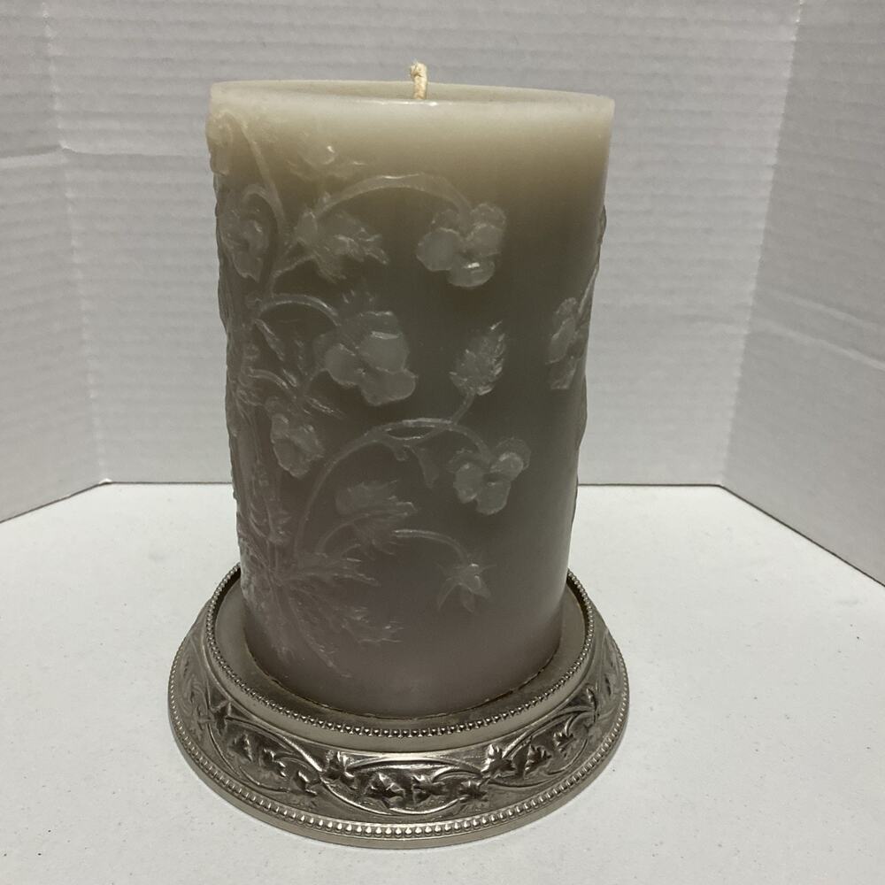 4lb Embossed Gray Candle with Attached Silvertone Base